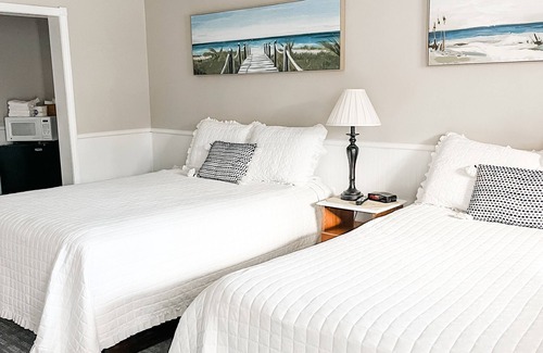 Whitehall Apartment | Room #12