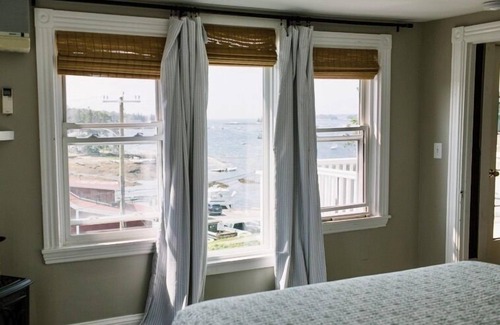 Boothbay Harbor Hotel | Room 15 at Admiral's Quarters Penthouse | Stunning Views + King Bed + Trundle