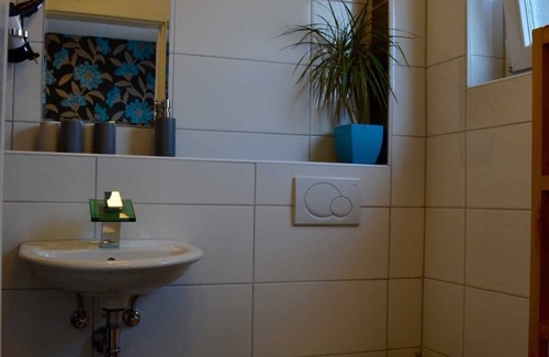 Rust Apartment | Room 2 - Guesthouse Luna