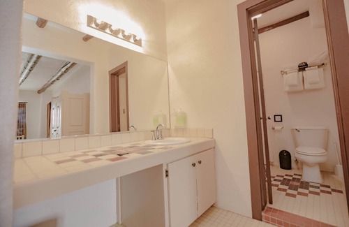 Taos Apartment | Room 2 - Mountain View King Suite