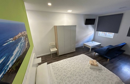 Quintans House | ROOM 2 WITH STREET VIEW