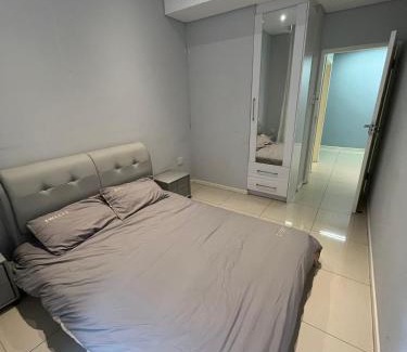 Gaborone Apartment | Room 50Two, Itower Apartment, CBD, Gaborone