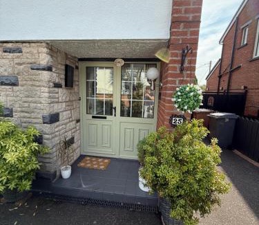 Newtownabbey House | Room at quiet location close to Belfast