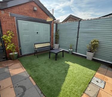 Newtownabbey House | Room at quiet location close to Belfast