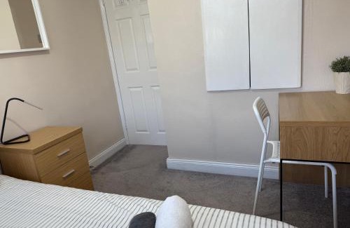 Newtownabbey House | Room at quiet location close to Belfast
