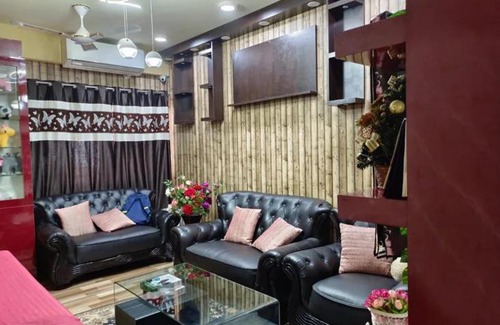 Irinjalakuda House | Room by Tripmaker