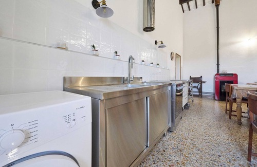 Riotorto Apartment | Room 'Camera 1 - Del Ponti' with Shared Garden and Wi-Fi