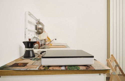 Riotorto Apartment | Room 'Camera 2 - Del Ponti' with Shared Garden, Wi-Fi and Air Conditioning