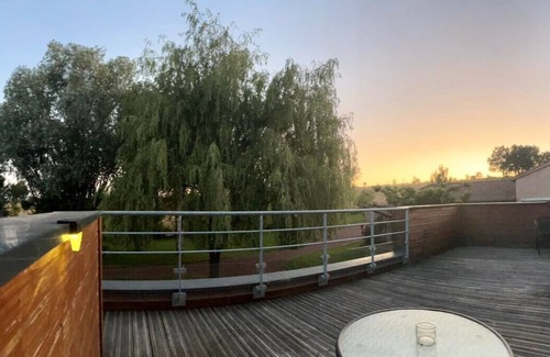 Saint-Marcel-de-Felines House | Room 'Domaine De Jarentin – Chambre Rubis' with Private Terrace, Balcony and Wi-Fi