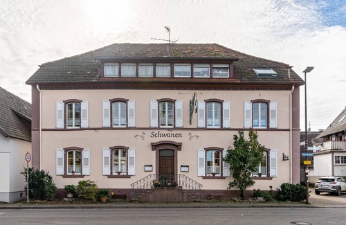 Oberkirch Apartment | Room 'Doppelzimmer 8' with Shared Terrace