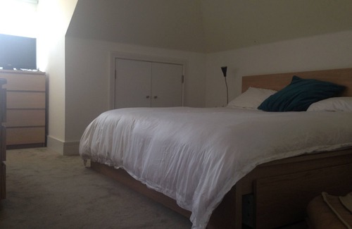 Primrose Hill Apartment | Room for peaceful travellers