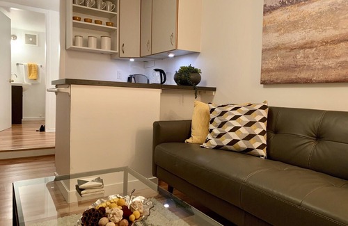 Gonzales House | Room for rent in fantastic location