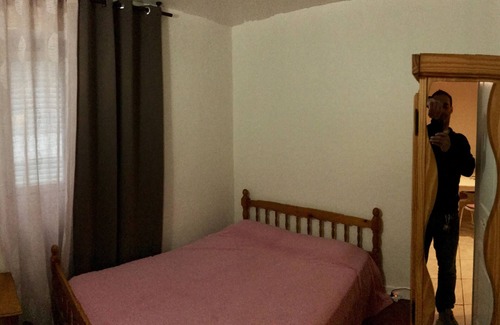 Urrugne House | room for rent with kitchen and bathroom