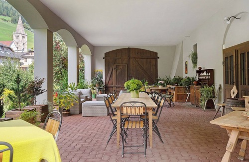 Sarntal Apartment | Room 'Hirschen Jakob' with Mountain View, Shared Terrace and Wi-Fi