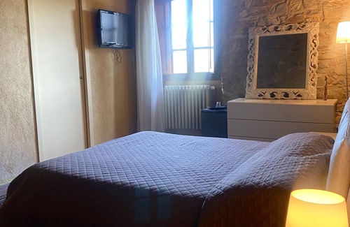 Santa Cristina a Mezzana Bed & Breakfast | Room in B&B - Agriturismo Sottotono, Nature and Relax