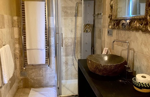 Santa Cristina a Mezzana Bed & Breakfast | Room in B&B - Agriturismo Sottotono, Nature and Relax