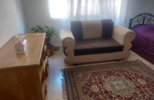 Jabal Al-Hussein Bed & Breakfast | Room in central Amman