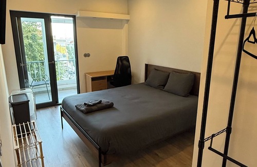 Cova da Piedade Cabin | Room in Cova da Piedade