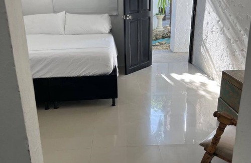 Torices Cabin | "room in Lodge - Tr-v3d Hostel Room Near Castillo San Felipe With Pool and Wifi"