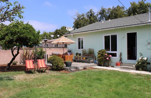 Ventura House | Room in West Ventura Oasis near beaches with valley views