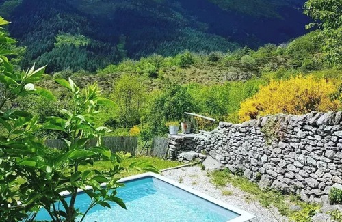 Valgorge Apartment | Room 'La Ferme De Chalas - Tanargue' with Shared Pool, Shared Terrace and Wi-Fi
