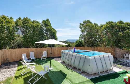 Capaccio-Paestum Apartment | Room 'La Fiesta' with Sea View, Wi-Fi and Air Conditioning