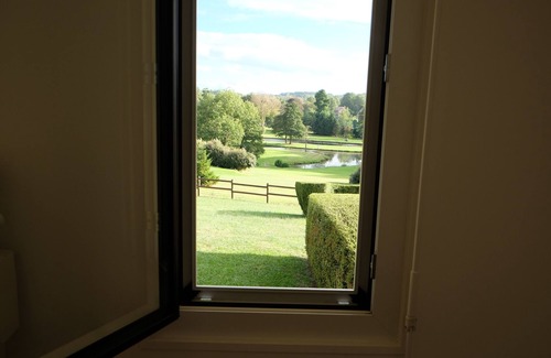 Clair Valon Apartment | ROOM LE GOLF - HOULGATE