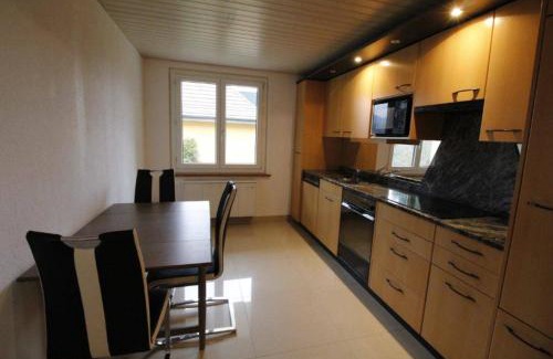 Bolligen Apartment | Room near the station Bolligen