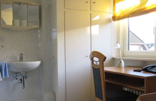 Westerland Cottage | Room No. 2 - Gesthaus Wehrmann
