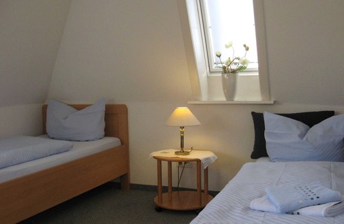 Westerland Cottage | Room No. 2 - Gesthaus Wehrmann