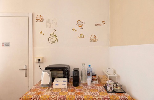 Castellaccio Apartment | Room 'Piccolo Paradiso - Camera 4' with Shared Terrace, Shared Garden and Wi-Fi
