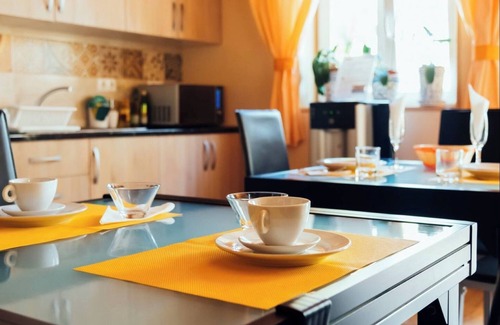 Se Apartment | Room 'Quarto Casal Comfort Plus 106' with Private Terrace, Wi-Fi and Air Conditioning