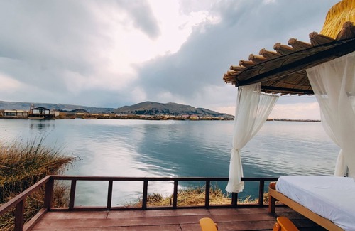 Puno Boat Rental | Room with Panoramic view in the Uros - Lake Titicaca