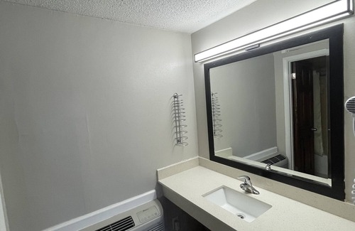 Gatlinburg Hotel | Room with Two Queen Beds