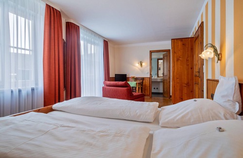 Nonnenhorn House | Room 'Zimmer 5' with Lake View, Balcony and Wi-Fi