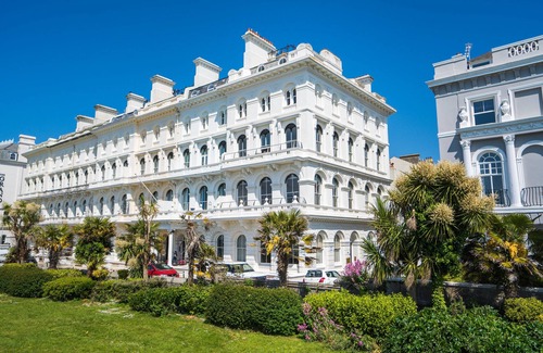 Plymouth Apartment | RoomApart No 3 studio sleeping 2-4