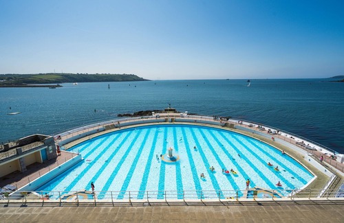 Plymouth Apartment | RoomApart No 3 studio sleeping 2-4