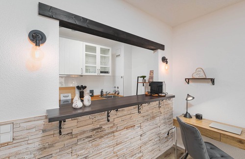 Duhren Apartment | Roomfall Apartment Sinsheim with TG & Wi-Fi & balcony