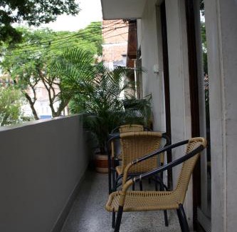 Florida Nueva House | Roomies House By Rincon