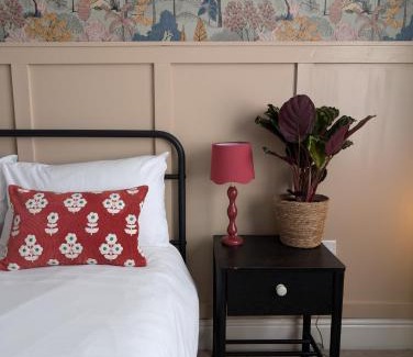 Norwich Hotel | Rooms At The Rosebery
