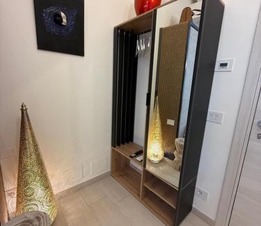 Reggio nell'Emilia House | ROOMS,REGGIO AFFITTACAMERE con Bagno Privato, TV, Clima , Wi-Fi