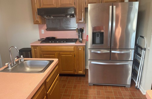 Palestine House | Roomy 3-bedroom house in lovely Palestine, TX