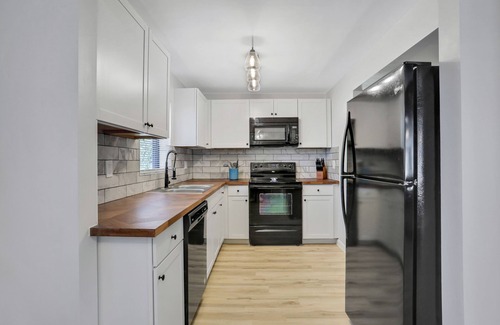 Orange Park House | Roomy 5/2 in Orange Park