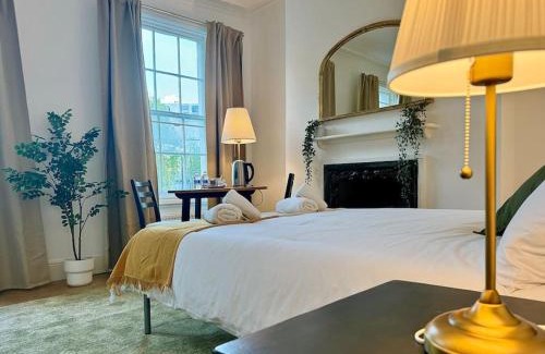 Kings Cross St. Pancras Apartment | Roomy Apartment in King's Cross