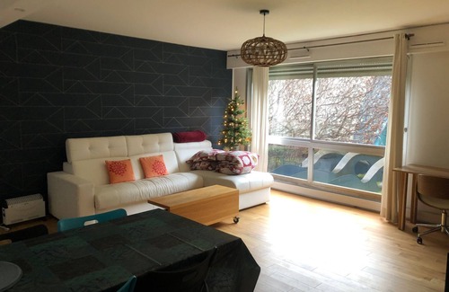 Flandres Apartment | Roomy ,calm and comfy :) in the easy Paris !