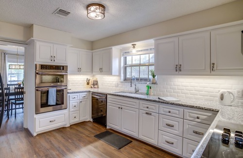 Houston House | Roomy Houston Rental w/Home Office & Private Pool