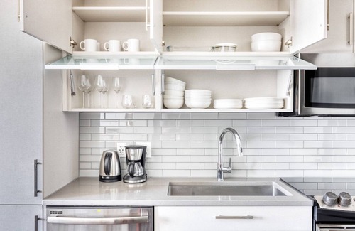 Buzzard Point Apartment | Roomy Navy Yard 1BR w/W/D, Roof BBQ & Gym, near Nats Park by Blueground