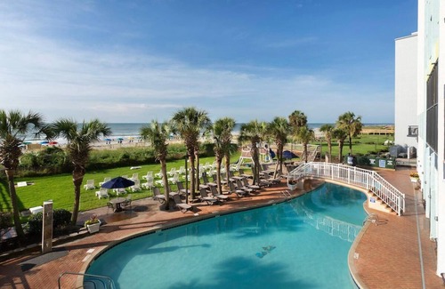 Myrtle Beach Condo | Roomy Oceanfront Suite with 2 Queen Beds 5th Floor