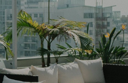 Stratford and New Town Apartment | Roomy Stratford 1BR w/Security & Gym, nr Train Station, by Blueground