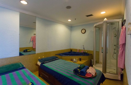 Bangka Hotel | Roosseno Plaza